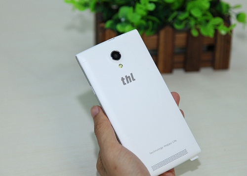 THL-T6-PRo-in-Hand-02